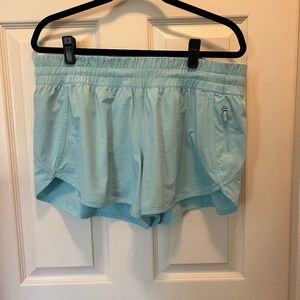 Lululemon Tracker Low-Rise Lined Size 16